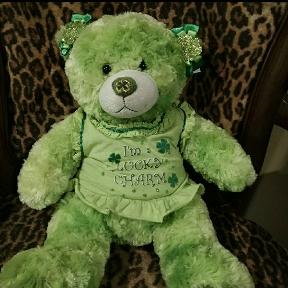 Shamrock Bear